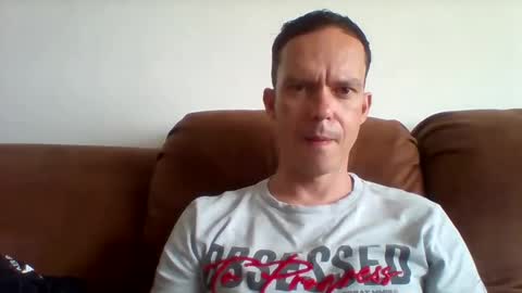 Snapshot of liamrosezn chatting on January 21, 12:39 pm LiamRose online show from January 21, 12:39 pm