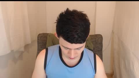 lian_eathan online show from December 20, 11:12 pm