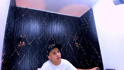 Lian Jacob online show from May 26, 6:26 pm