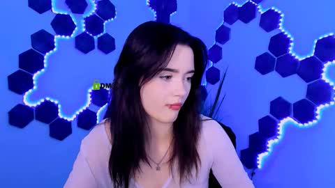 Little Liana  online show from March 14, 8:25 pm