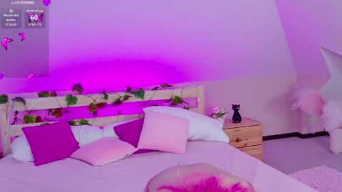 Lian online show from April 8, 6:35 am