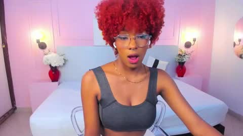 LiannaDixon online show from January 26, 1:58 pm