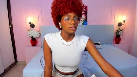 LiannaDixon online show from January 28, 5:46 pm