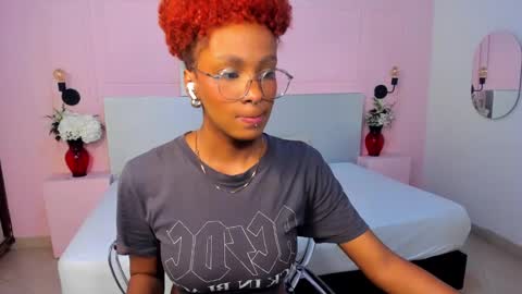 LiannaDixon online show from February 3, 12:14 pm