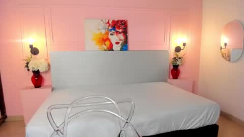 LiannaDixon online show from February 4, 12:11 pm