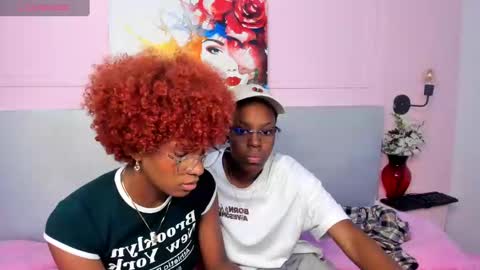 LiannaDixon online show from February 18, 1:55 pm