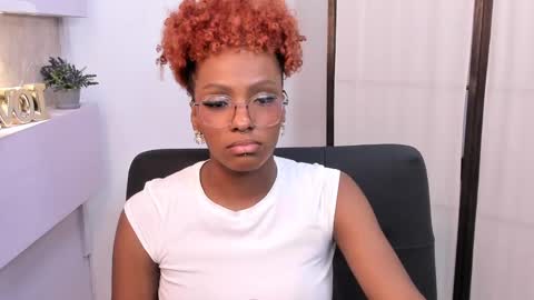 LiannaDixon online show from March 7, 11:16 pm