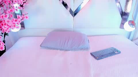 Lia obrien online show from April 30, 10:47 pm