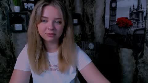 Liara online show from May 26, 7:59 am