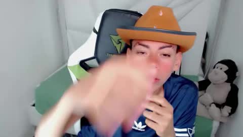 LIAR online show from February 4, 8:47 pm