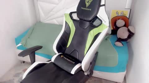 LIAR online show from February 15, 8:05 pm