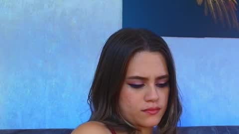 Snapshot of liaruso chatting on February 19, 3:06 am liaross online show from February 19, 3:06 am