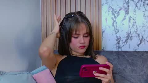 Snapshot of liaruso chatting on October 3, 2:08 am liaross online show from October 3, 2:08 am