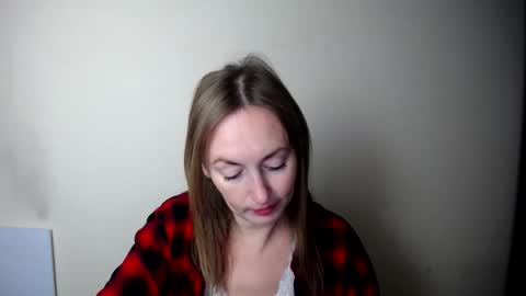 Lia online show from December 15, 9:13 am