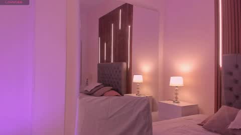 liasalvatore online show from March 30, 12:28 pm