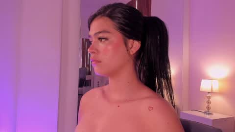 liasalvatore online show from April 10, 12:21 pm