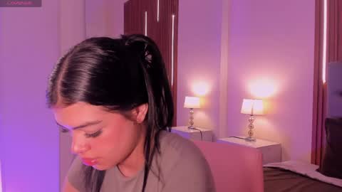 liasalvatore online show from April 13, 2:33 pm