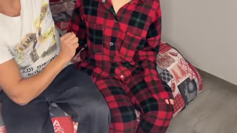 Snapshot of liavelvetx chatting on December 1, 10:26 pm Lia velvet online show from December 1, 10:26 pm