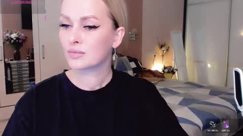 Snapshot of libby_nora chatting on January 14, 11:05 am Libby online show from January 14, 11:05 am