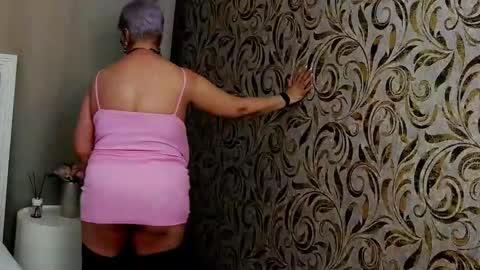 Snapshot of libely chatting on February 17, 1:21 pm Libely online show from February 17, 1:21 pm