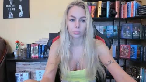 Anna online show from December 4, 9:18 am