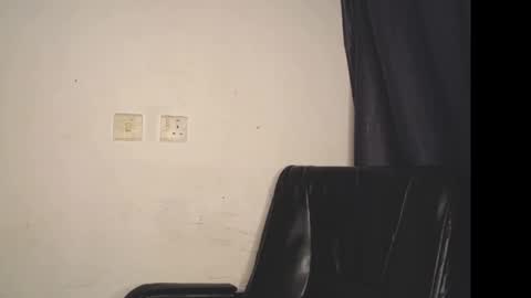 Snapshot of lick_pussyjuice chatting on September 9, 6:46 am kimani online show from September 9, 6:46 am