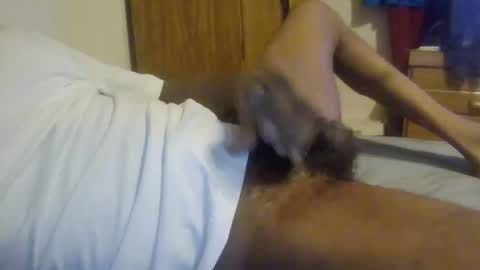 Snapshot of lickemlow601 chatting on February 3, 1:19 am lickemlow601 online show from February 3, 1:19 am