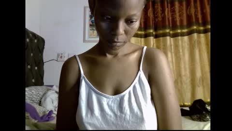 lickmefuckmex online show from February 11, 8:25 pm