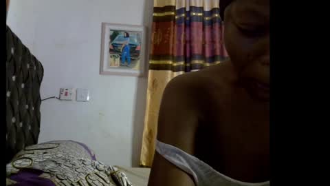 Snapshot of lickmefuckmex chatting on April 25, 4:48 pm lickmefuckmex online show from April 25, 4:48 pm