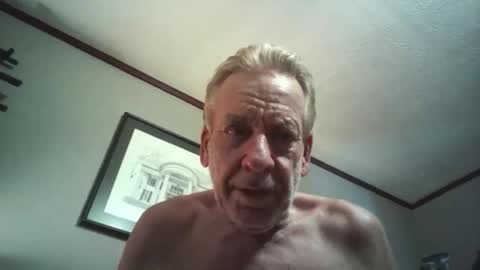 lickmysnowballs online show from November 1, 6:21 pm