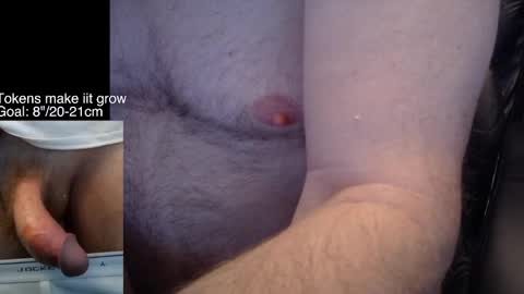 Snapshot of liebestool008 chatting on September 21, 1:07 am 8curve online show from September 21, 1:07 am