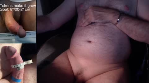 Snapshot of liebestool008 chatting on October 3, 9:50 am 8curve online show from October 3, 9:50 am