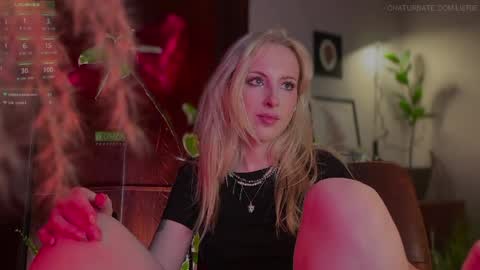 its my birthday today so im offline  but id be so happy if you felt like sending me a birthday love while im away  online show from April 5, 10:07 pm