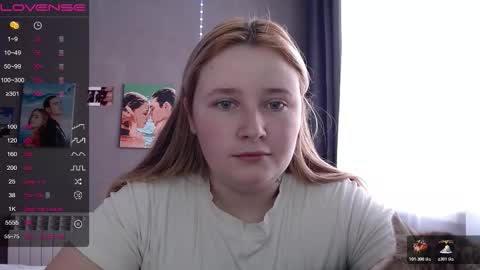 Snapshot of light_lunaa chatting on November 15, 8:55 am light_lunaa online show from November 15, 8:55 am