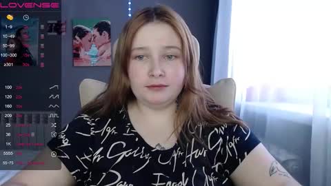 Snapshot of light_lunaa chatting on February 8, 11:02 am light_lunaa online show from February 8, 11:02 am