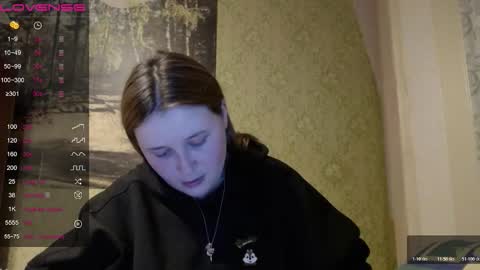 Snapshot of light_lunaa chatting on March 10, 3:50 pm light_lunaa online show from March 10, 3:50 pm