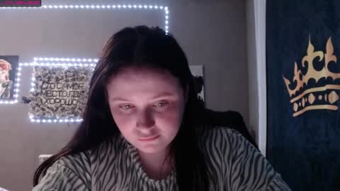Snapshot of light_lunaa chatting on May 5, 2:03 pm light_lunaa online show from May 5, 2:03 pm