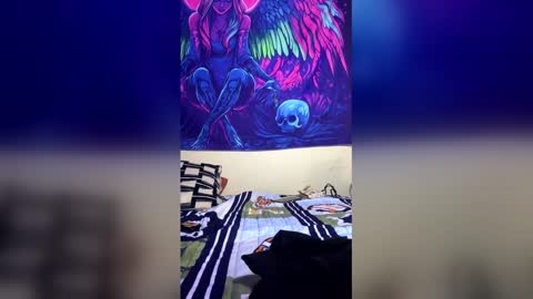 lightskin_party online show from January 15, 5:56 am