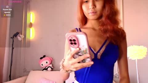 Lihn Pham online show from March 30, 3:29 am