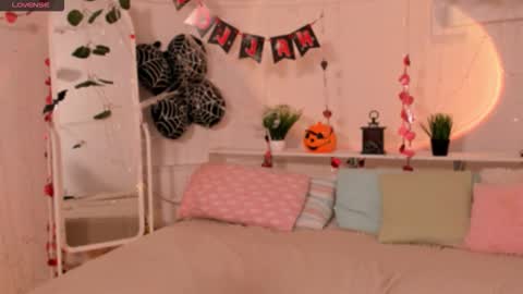 Snapshot of lii_rose chatting on October 30, 8:31 pm Lii online show from October 30, 8:31 pm