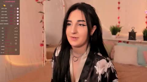 Snapshot of lii_rose chatting on November 15, 2:57 pm Lii online show from November 15, 2:57 pm