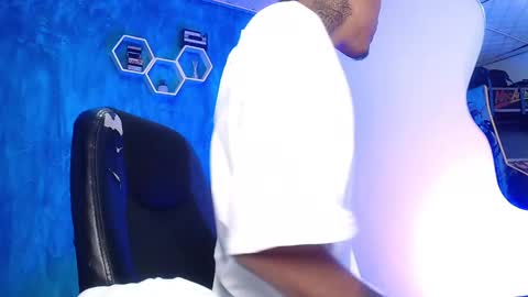 Daniel online show from February 11, 1:30 pm