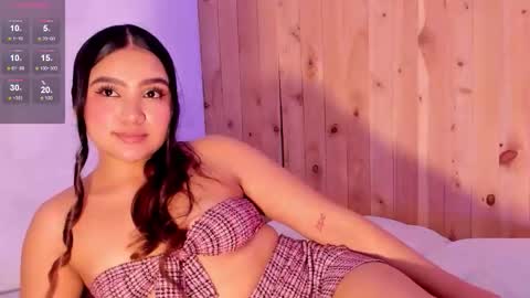 liiabloomm online show from February 17, 3:03 am