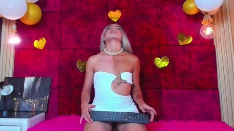 Snapshot of liiacollins chatting on November 19, 2:50 pm liiacollins online show from November 19, 2:50 pm