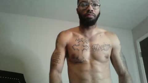 Snapshot of liightskinlover chatting on November 24, 6:07 pm liightsinlover online show from November 24, 6:07 pm