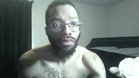 Snapshot of liightskinlover chatting on December 18, 5:41 pm liightsinlover online show from December 18, 5:41 pm