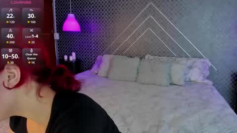 Lilith online show from September 15, 8:20 pm