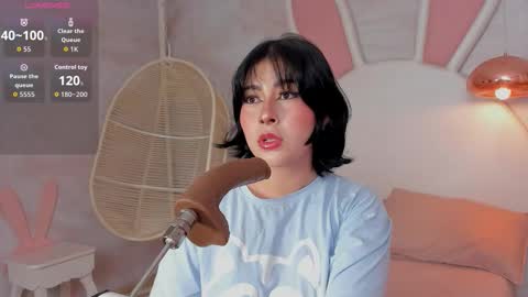 LIILY online show from December 18, 7:47 am