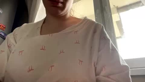 liissa207673 online show from April 10, 3:56 am