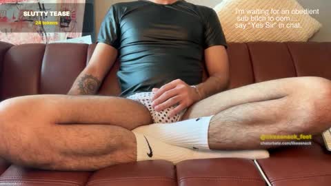 likeasnack online show from February 16, 6:15 pm